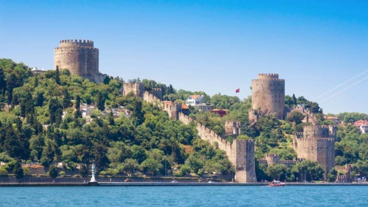 Două continente (numai în limba rusă)