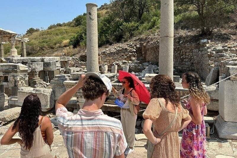 ALL INCLUSIVE: Tur privat la Efes, Casa Fecioarei Maria și Artemis, cu PRÂNZ inclus